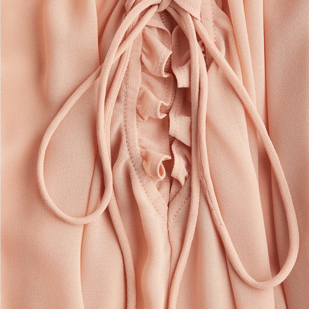 H&M Blush Pink Ruffled Blouse - Picture 2 of 6